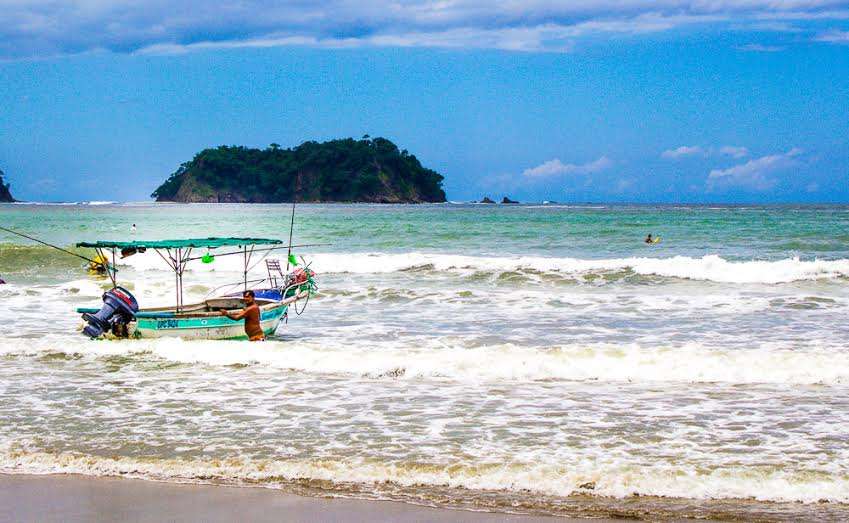 Sport fishing is only one of the activites you can enjoy while visiting Samara.