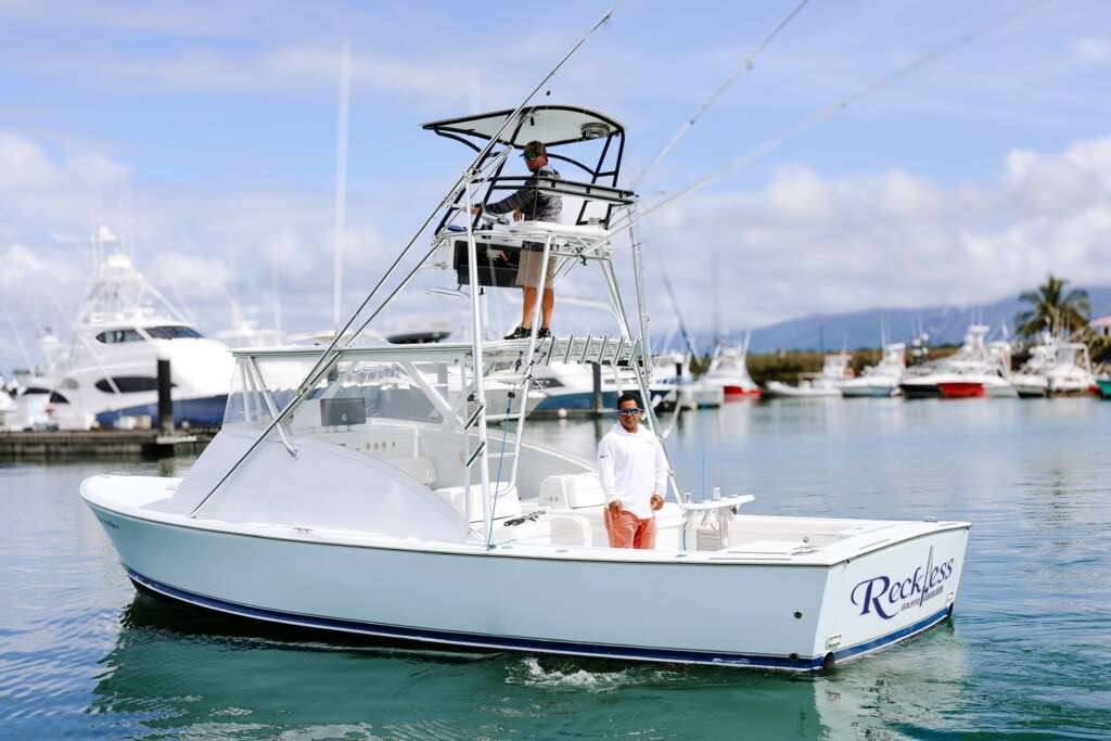 Reckless 31 Bertram fishing charter Quepos Costa Rica
