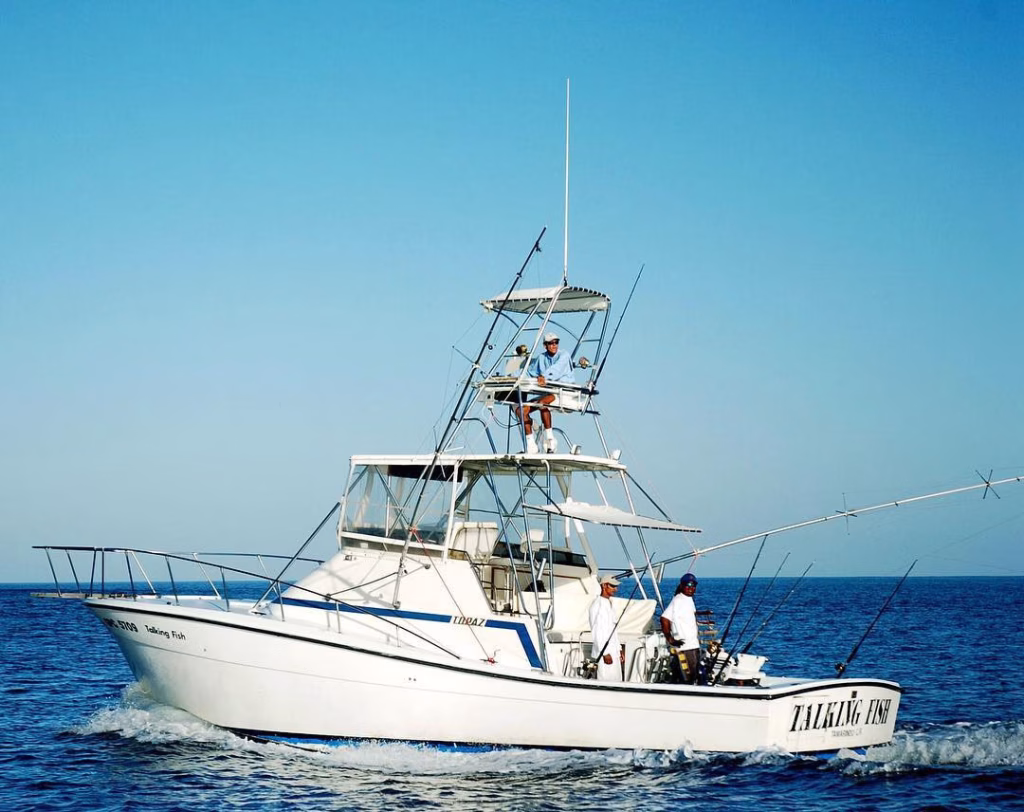 Talking Fish 38ft Topaz Tamarindo fishing charter