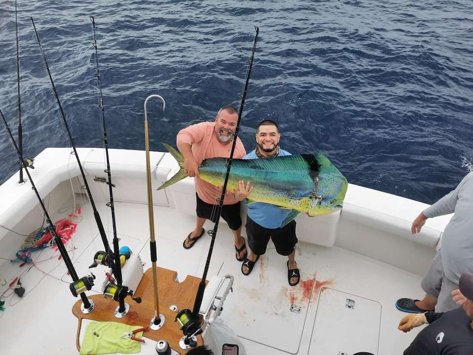 Sport fishing aboard Hooked Up in Quepos Costa Rica